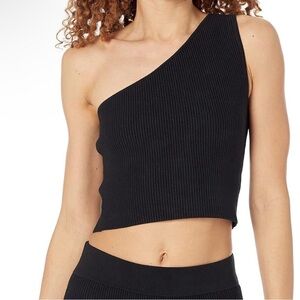 NWT Black Asymmetrical Cropped Sweater